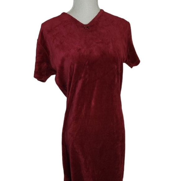 Vintage Victoria's Secret Country Velour Nightgown Sleepwear Medium Burgundy